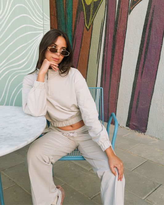 Women's pajamas with half zippers