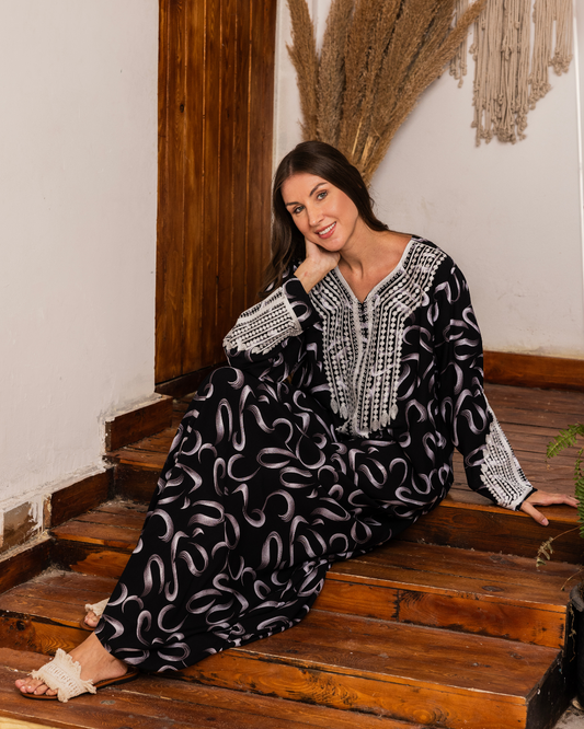 17 Viscose shirt with embroidered patterned sleeves