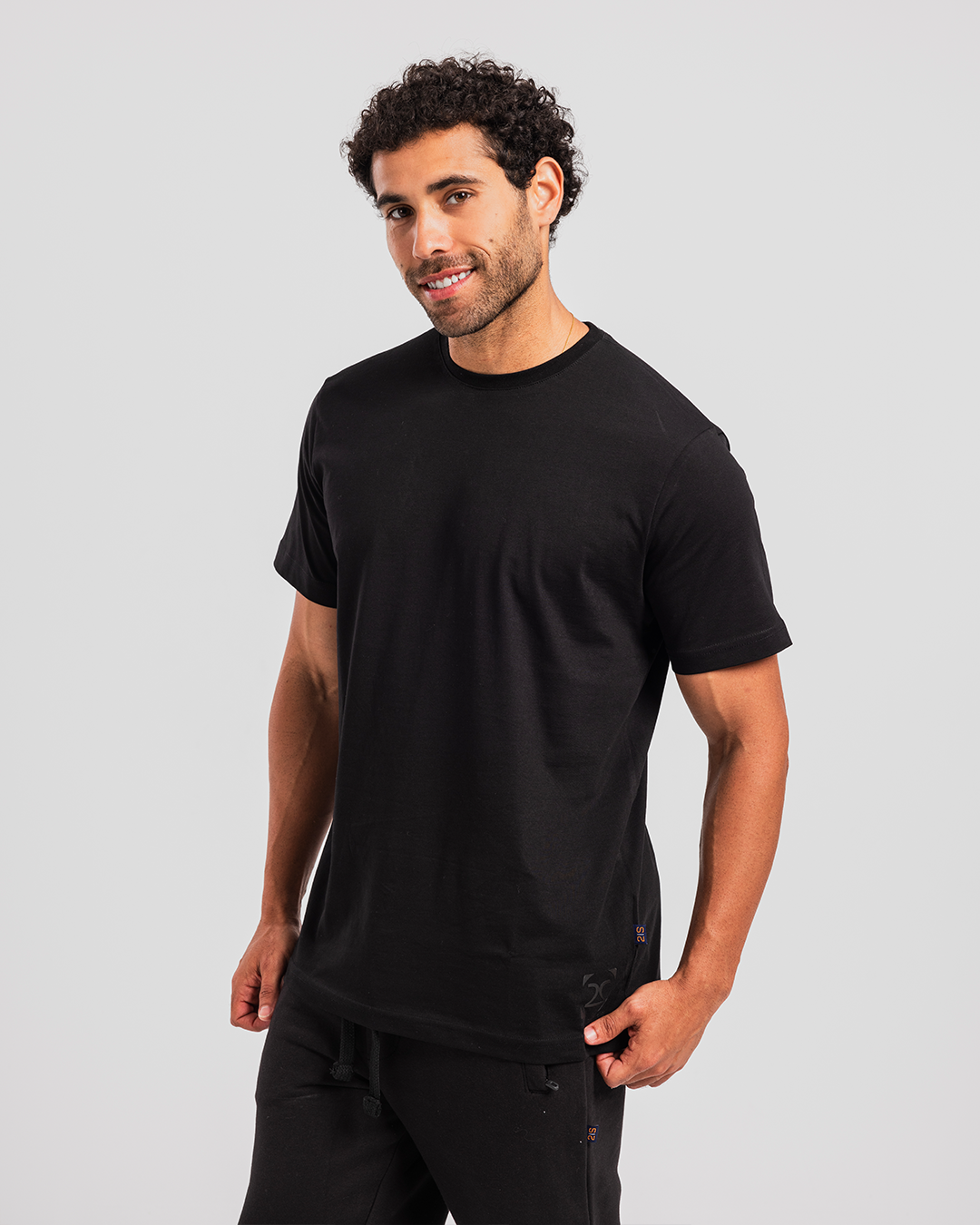 Plain half sleeve men's T-shirt