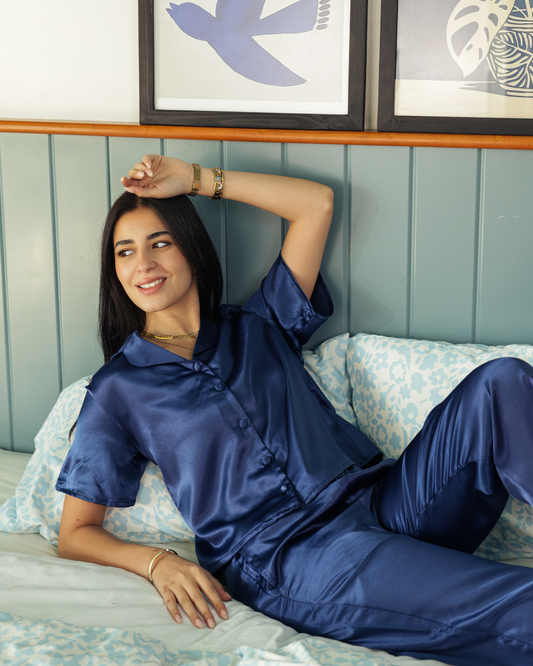 Women's pajamas with buttons and pants