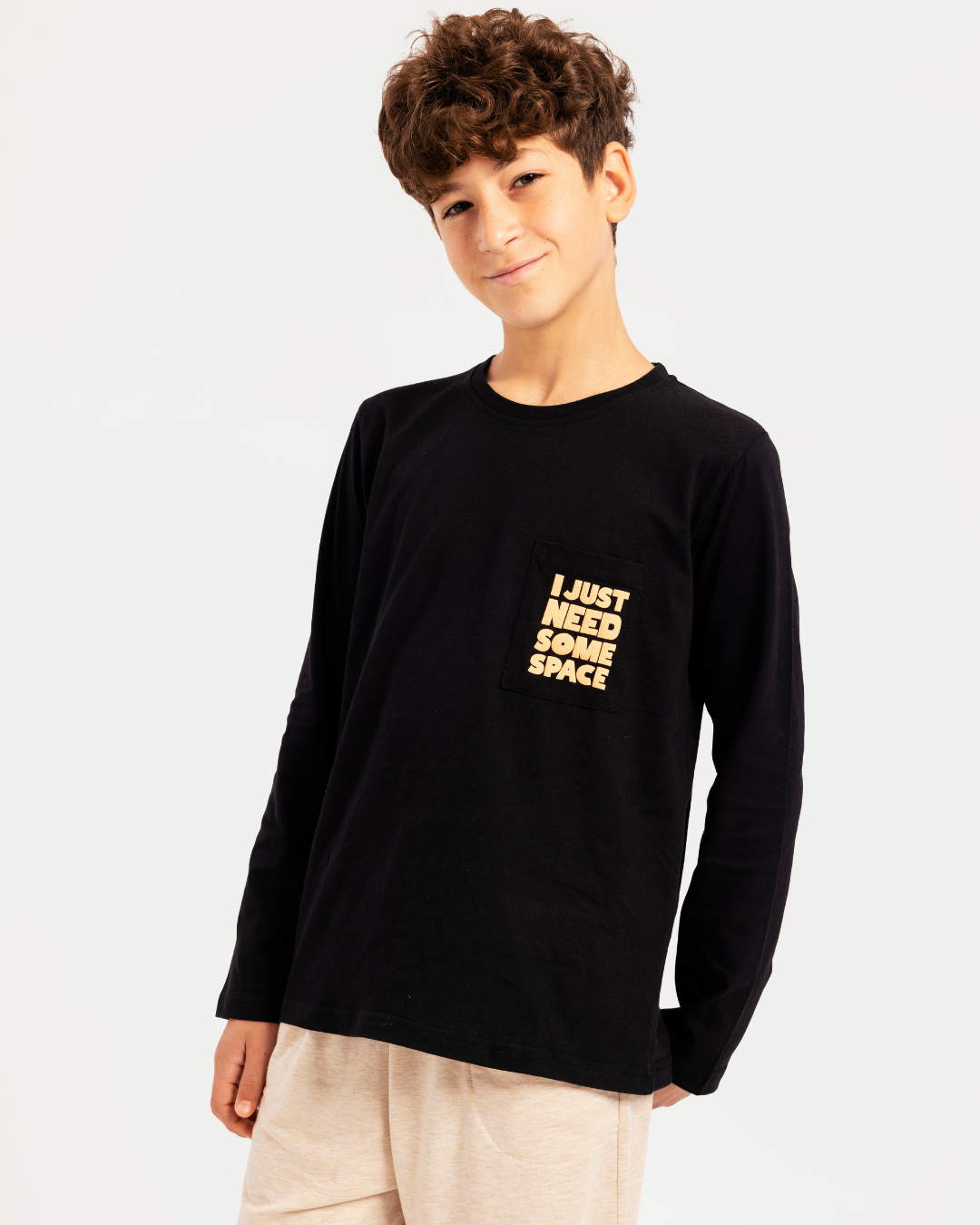 بيجاما اولادى مع طباعه على الظهر