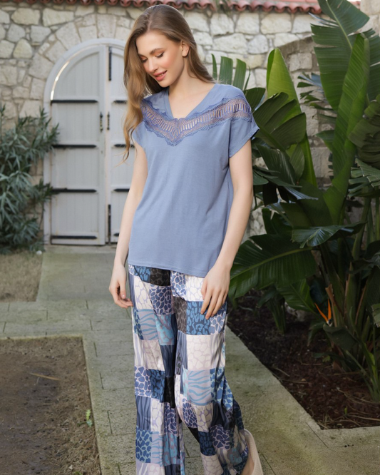 Women's pajamas with half sleeves, lace on the chest, and checkered printed trousers