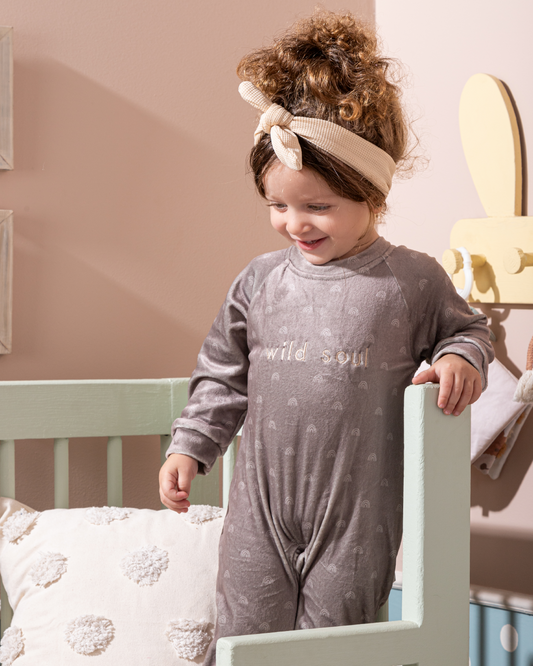 Wild Soul jumpsuit born in Raglan