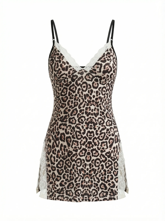 Y Chemise de Sommeil en mousseline de Soie et ouverte