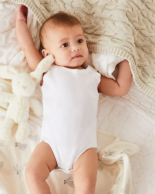 My children's salopit is plain white