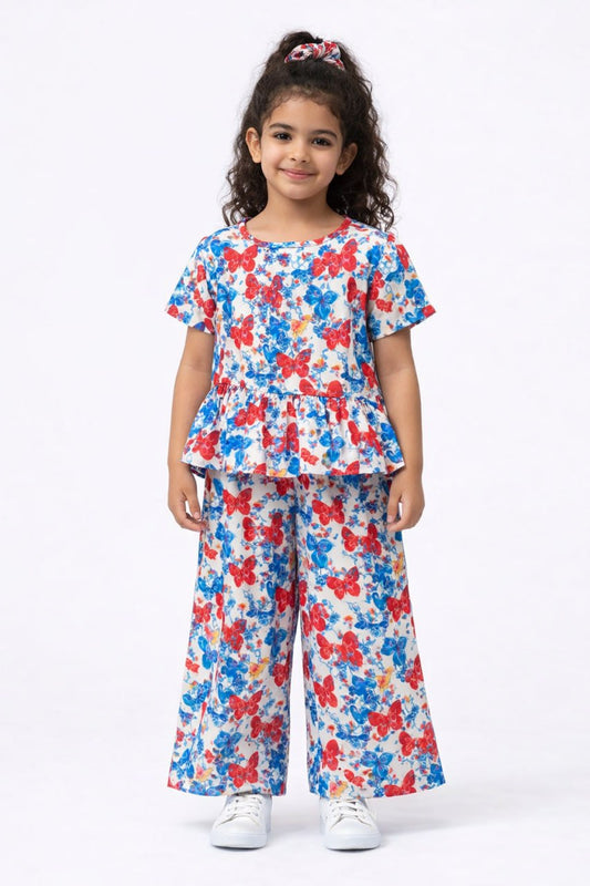 طقم بناتي خروج