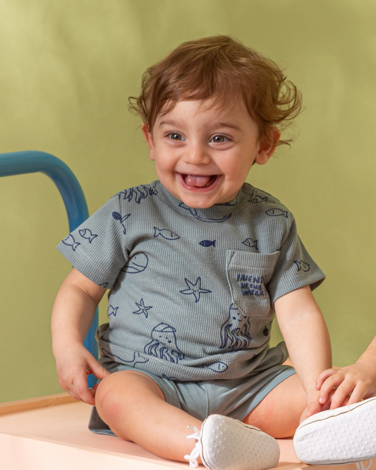 Friends In The Water NB Beigeامه orلادي بيبي