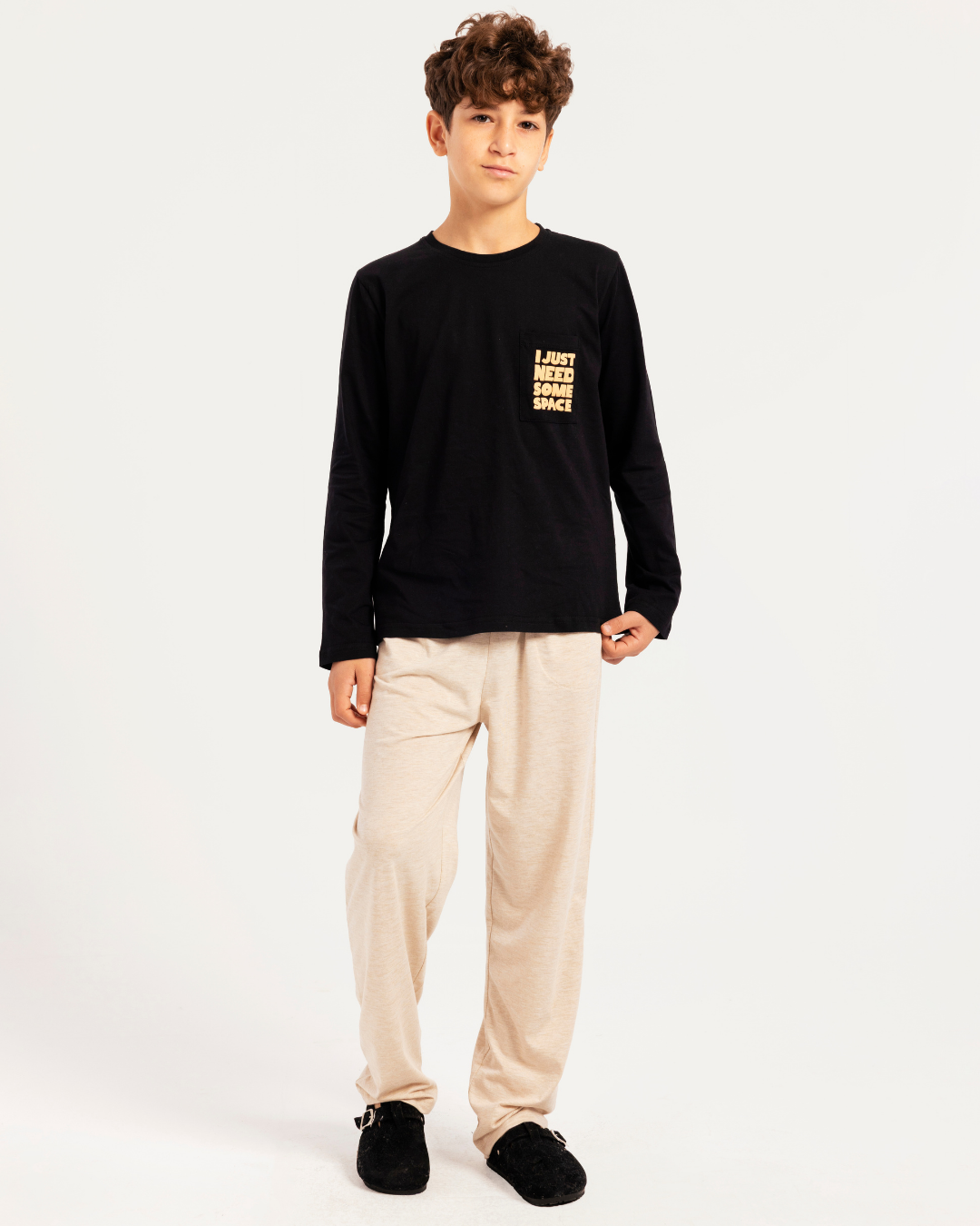 بيجاما اولادى مع طباعه على الظهر