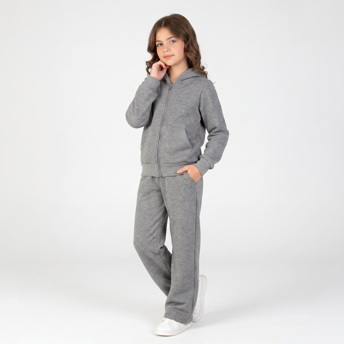 Sweatshirt رمادي غامق